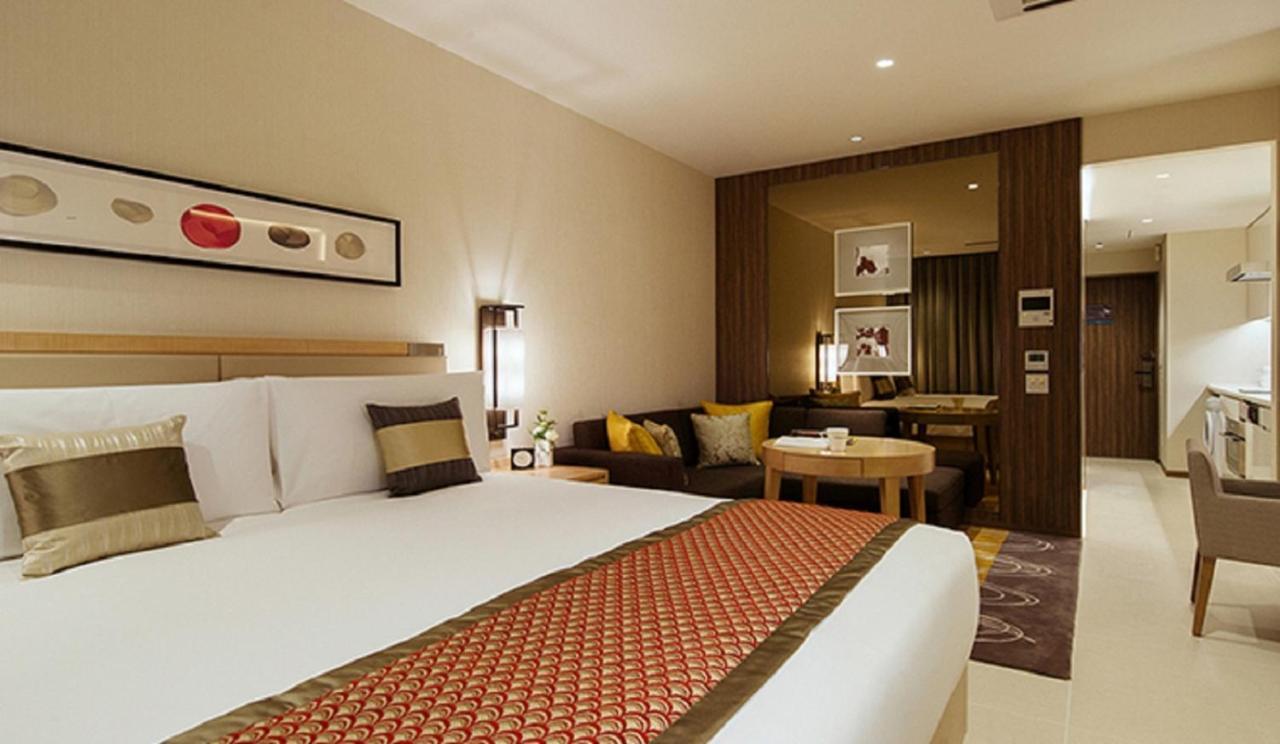 Отель Oakwood Premier Токио Экстерьер фото