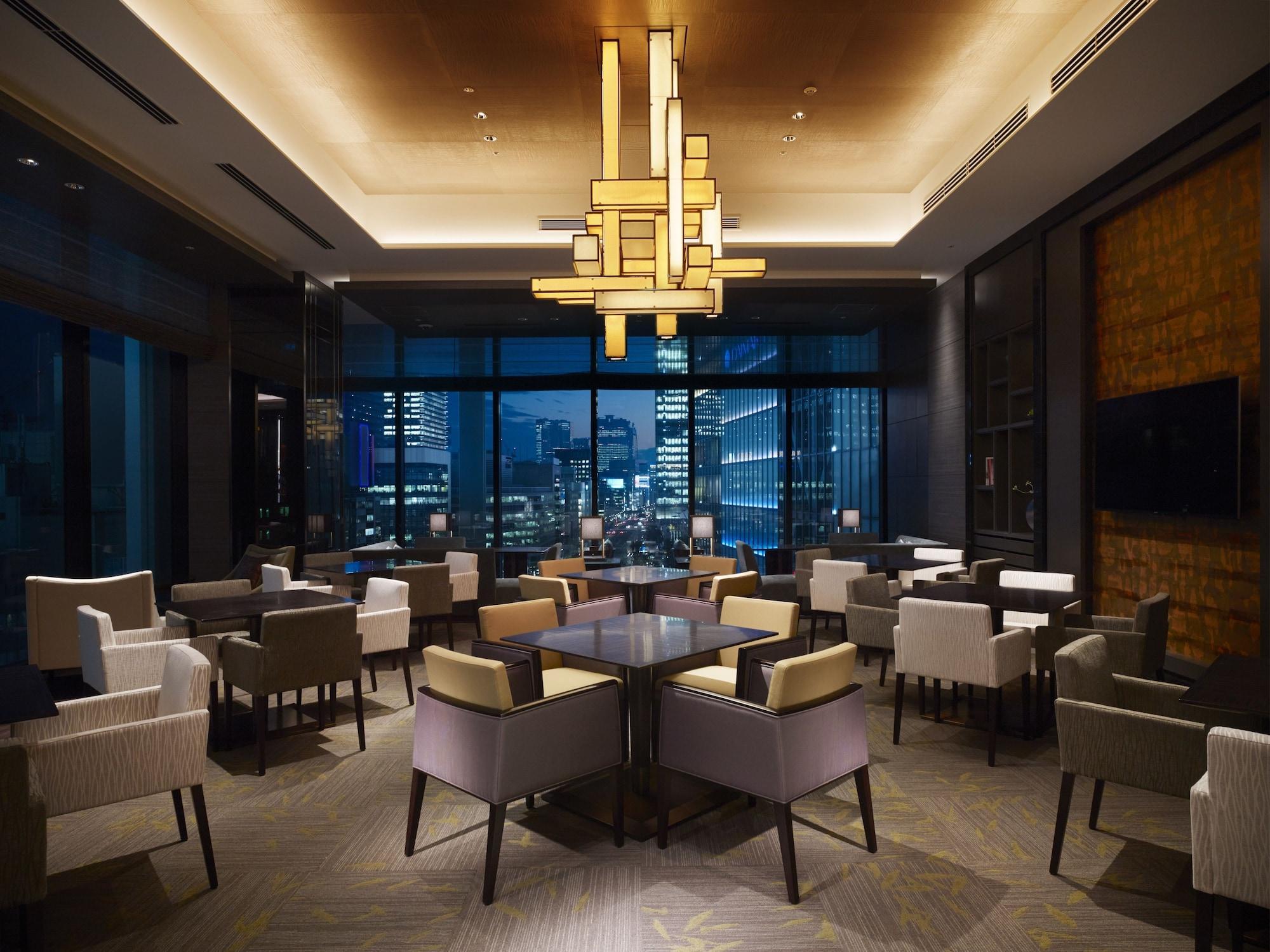Отель Oakwood Premier Токио Экстерьер фото The Club at Hong Kong International Airport